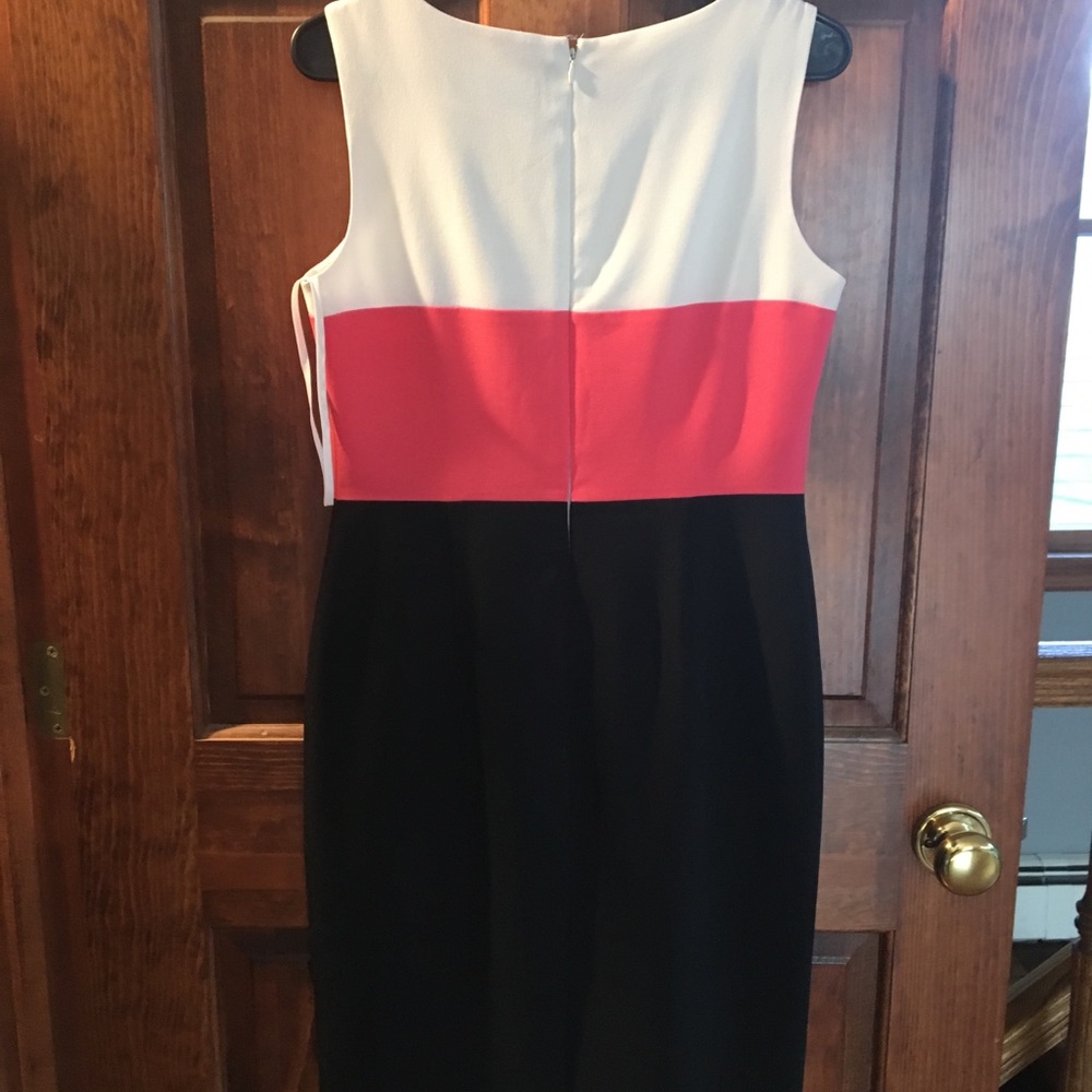 Multi color dress - Picture 2 of 8